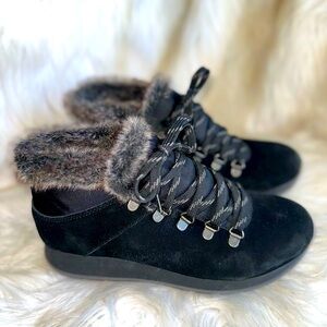 BARETRAPS GRAZI  BLACK LEATHER ANKLE BOOTS/ 8